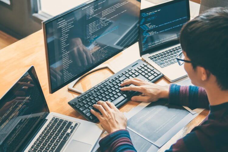 Why Businesses Are Investing in Custom Software Development in Riyadh