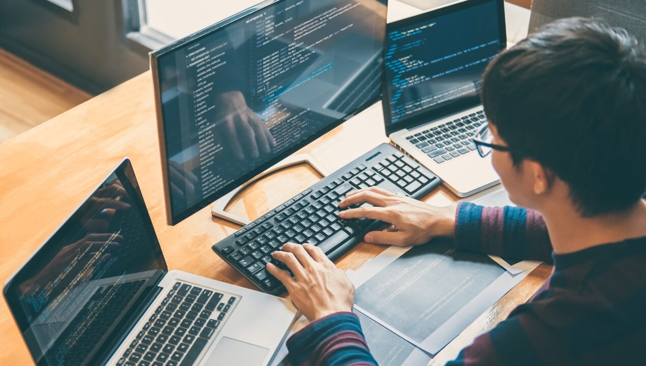 Why Businesses Are Investing in Custom Software Development in Riyadh